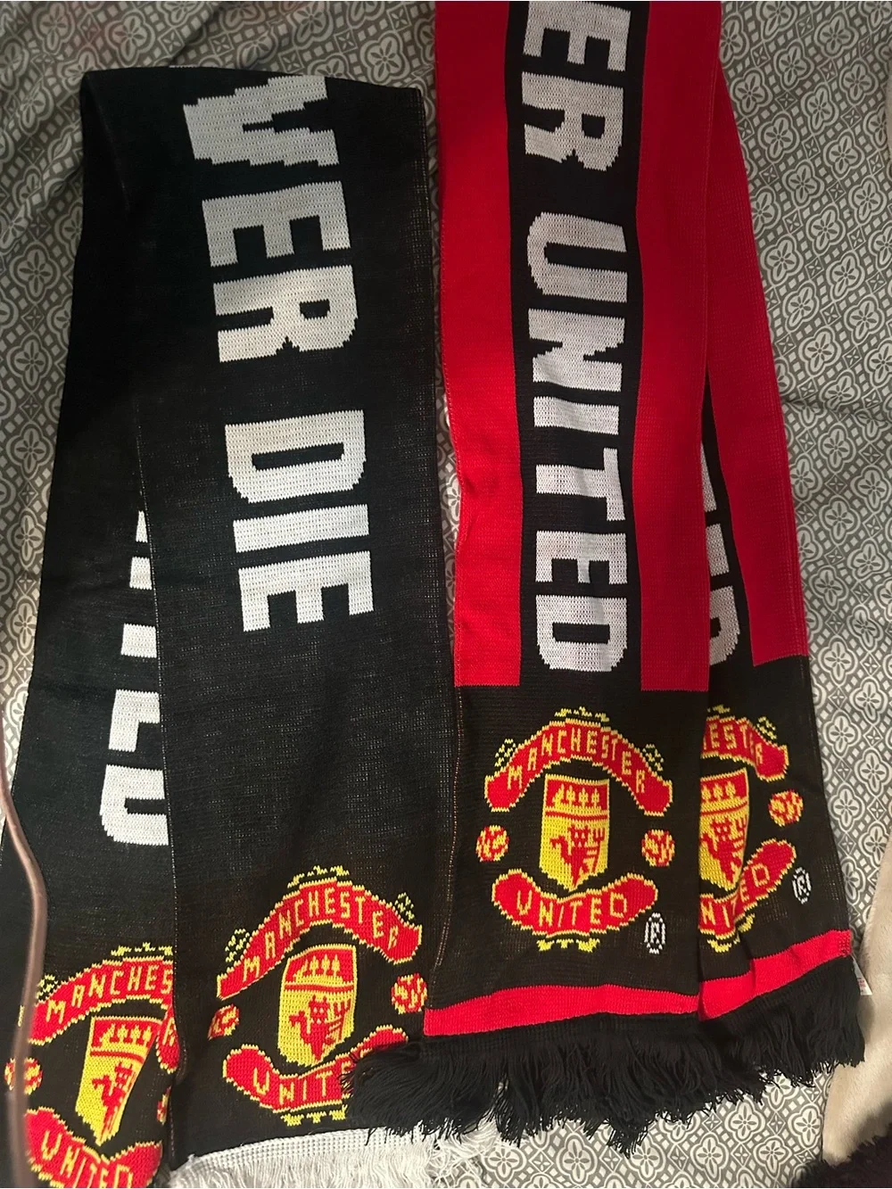 Manchester United Black & Red Supporter Scarf
